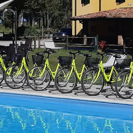 Κατάλυμα σε φάρμα Ai Due Leoni *