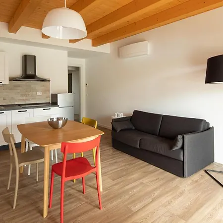 Κατάλυμα σε φάρμα Ai Due Leoni