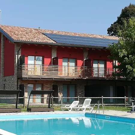 Ai Due Leoni Aquiléia