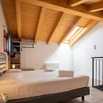 Agriturismo Ai Due Leoni مزرعة للإقامة