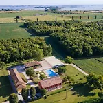 مزرعة للإقامة Agriturismo Ai Due Leoni Aquiléia