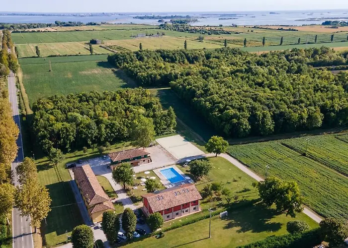 Farm stay Agriturismo Ai Due Leoni Aquileia