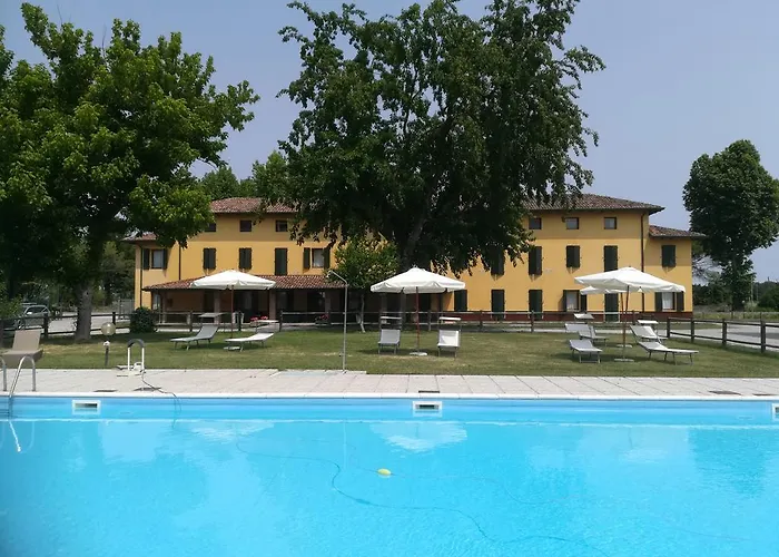 Agriturismo Ai Due Leoni *